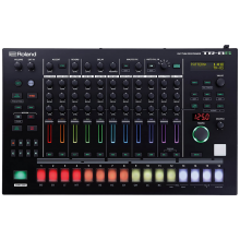 ROLAND TR-8S  Ritim Performans Enstrümanı