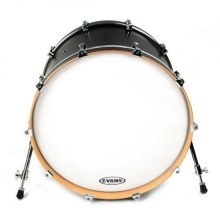 Evans Deri 20" Eq1 Resonant Kumlu Beyaz Kick Ön Ringli-Deliksiz Tek Kat (7 Mil)